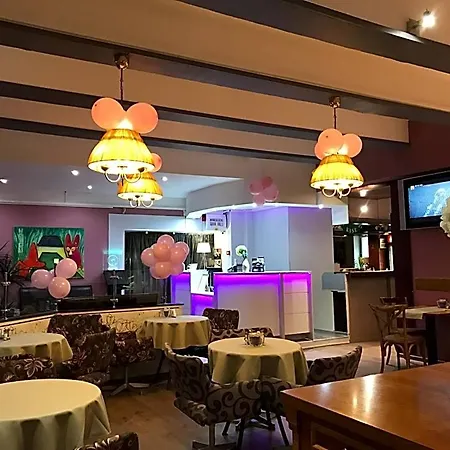 Hotel A1 Center
