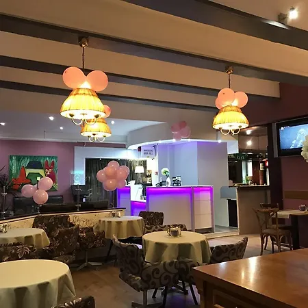 A1 Center 3* Riga