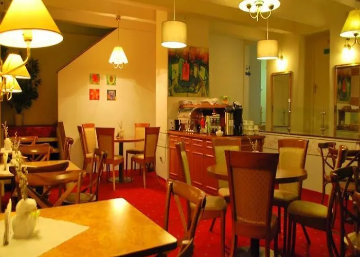 A1 Center Viesnīca 3*