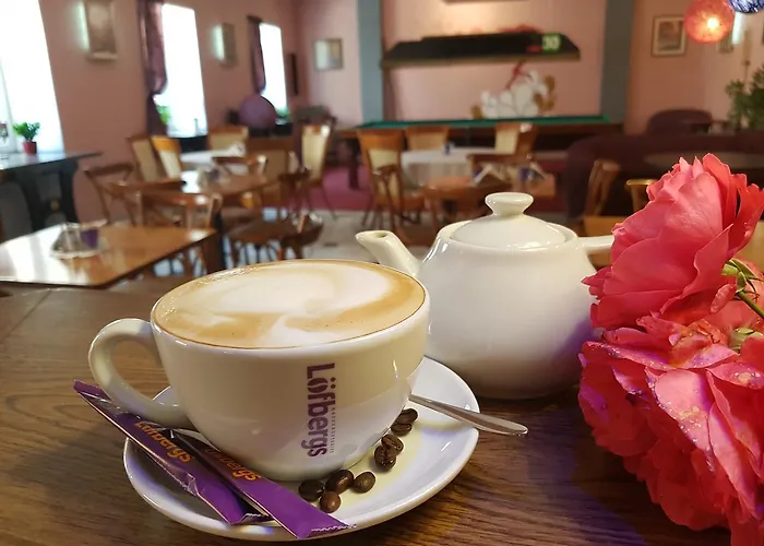 A1 Center ホテル 3*